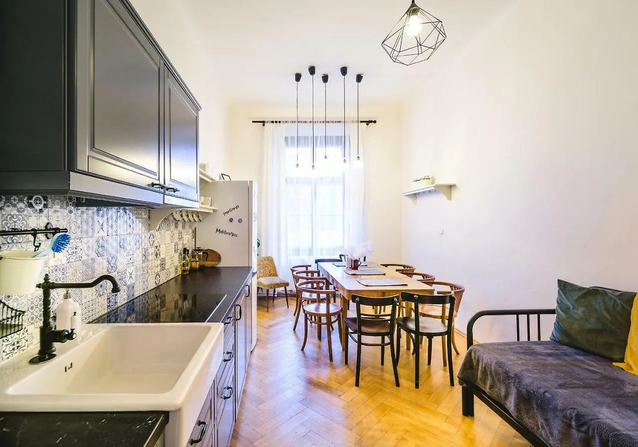 Harry Potter'S Apartment In Prague Center