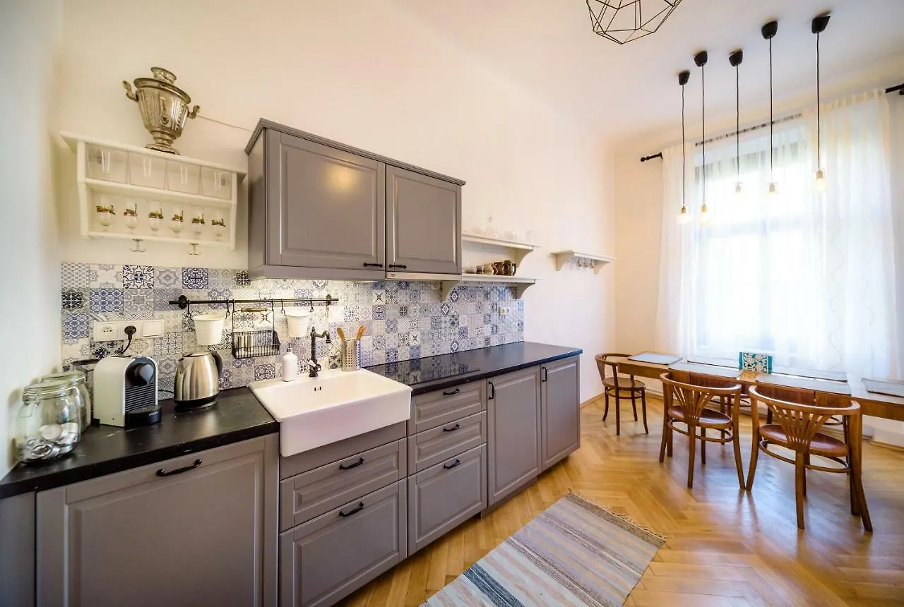 Harry Potter'S Apartment In Prague Center جمهورية التشيك